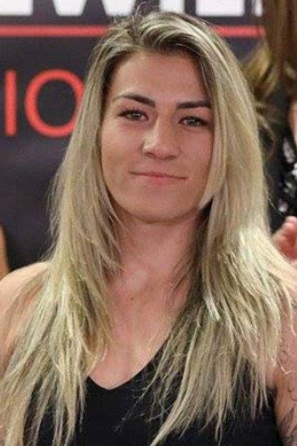 Janaisa Morandin - Actor Profile Photo