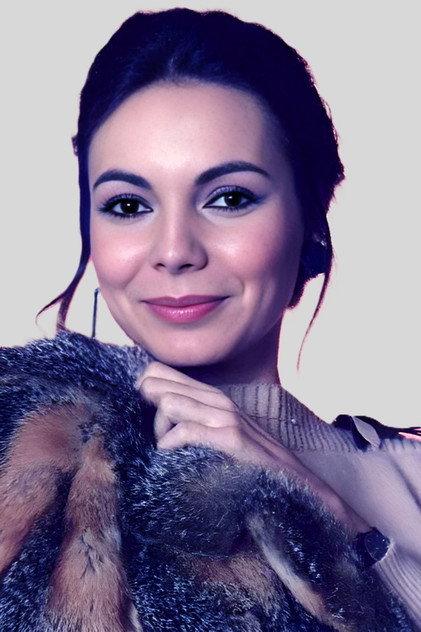 Carmen Serret - Actor Profile Photo