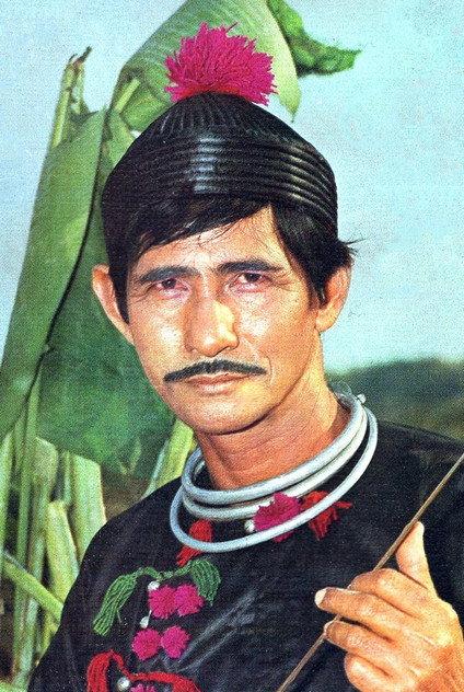 Taksin Jampol - Actor Profile Photo