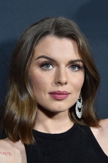 Julia Fox - Actor Profile Photo