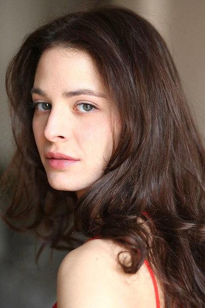 Esther Comar - Actor Profile Photo