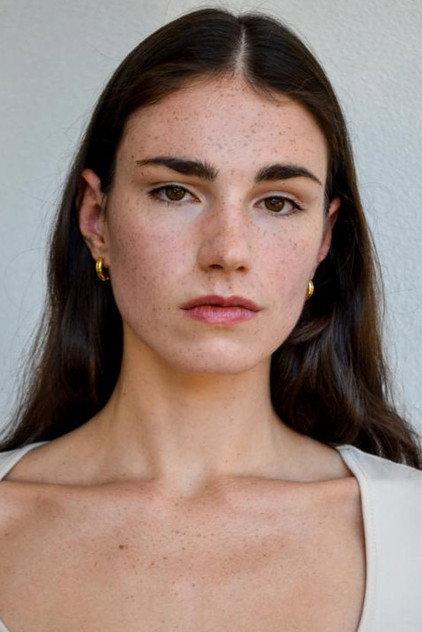 Ashlynn Celia Cox - Actor Profile Photo