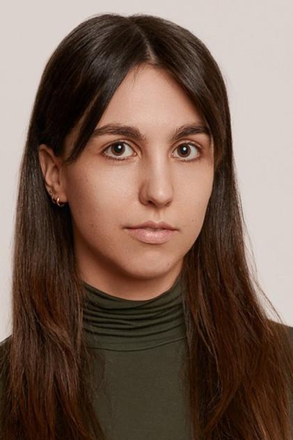Julia Glisic - Actor Profile Photo