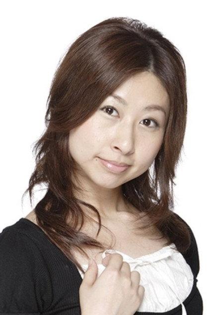 Asuka Tanii - Actor Profile Photo