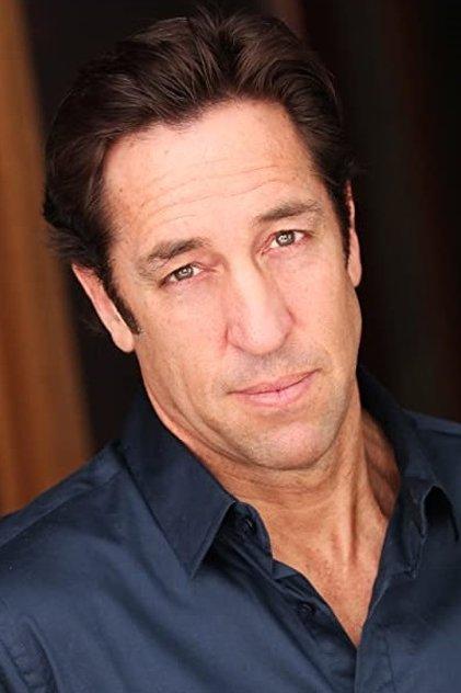 Bruce Crawford - Actor Profile Photo