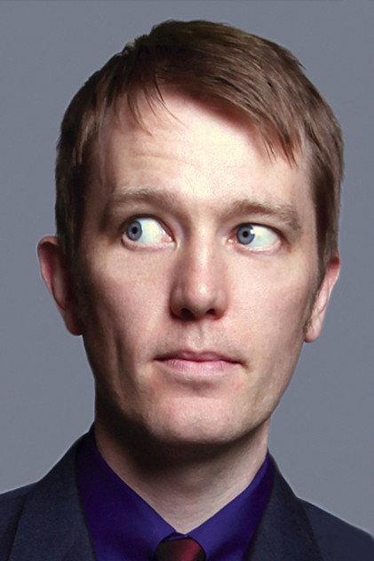 Alun Cochrane - Actor Profile Photo
