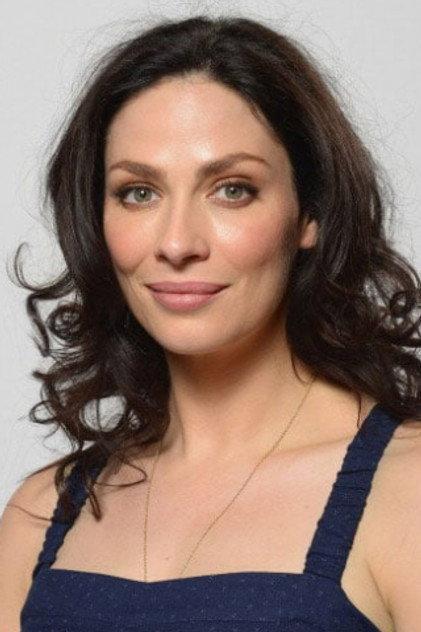 Joanne Kelly - Actor Profile Photo