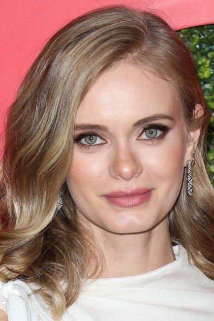 Sara Paxton - Actor Profile Photo