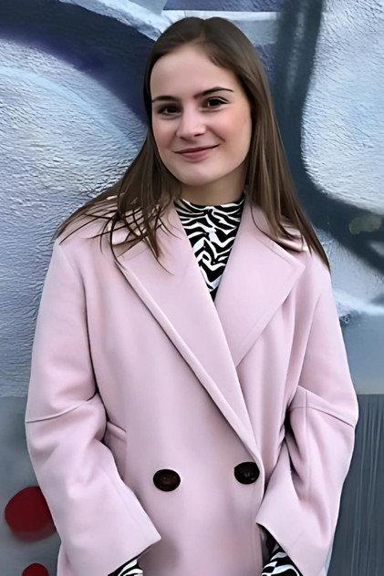 Maxine Janssens - Actor Profile Photo