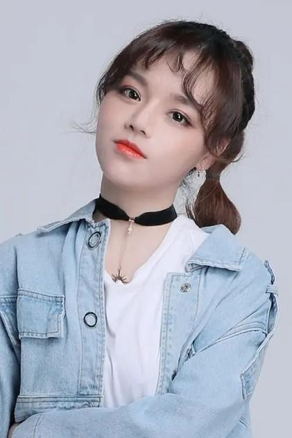 Xiaoyun Huang - Actor Profile Photo