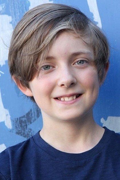 Aiden Longworth - Actor Profile Photo