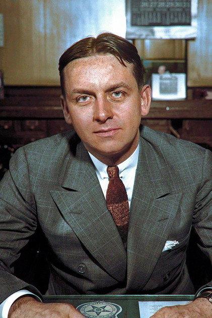 Eliot Ness - Actor Profile Photo