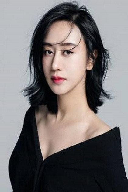 Xuexin Feng - Actor Profile Photo