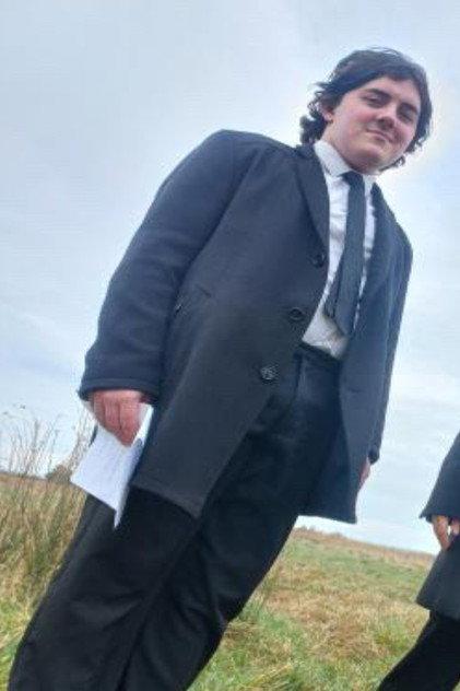 Oliver Walkin Bell - Actor Profile Photo