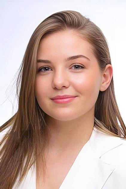 Gizem Güven - Actor Profile Photo