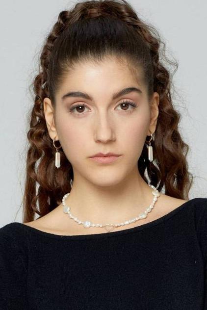 Paula Losada - Actor Profile Photo