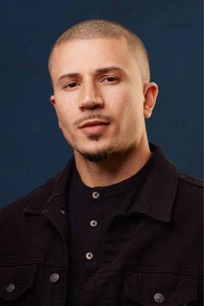 Solvan Naim - Actor Profile Photo