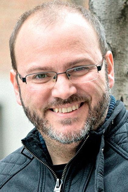 Víctor Matellano - Actor Profile Photo