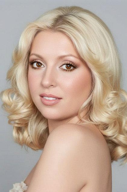Serpil Nur - Actor Profile Photo