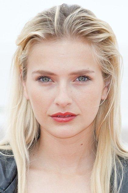 Camille Razat - Actor Profile Photo