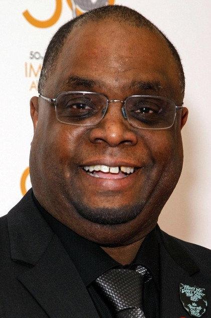 Geoffrey Thorne - Actor Profile Photo