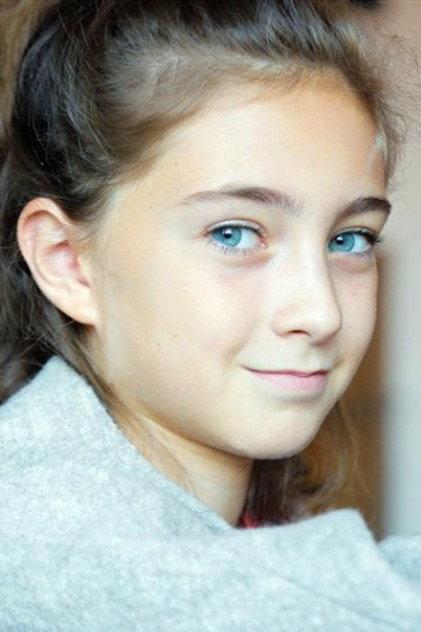 Louise Vidal - Actor Profile Photo