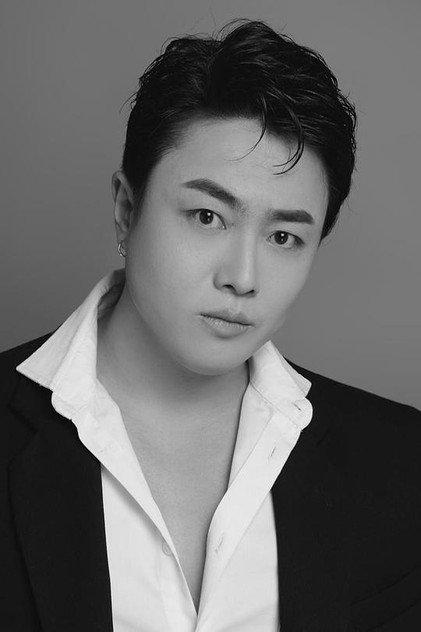 Sun Guiquan - Actor Profile Photo