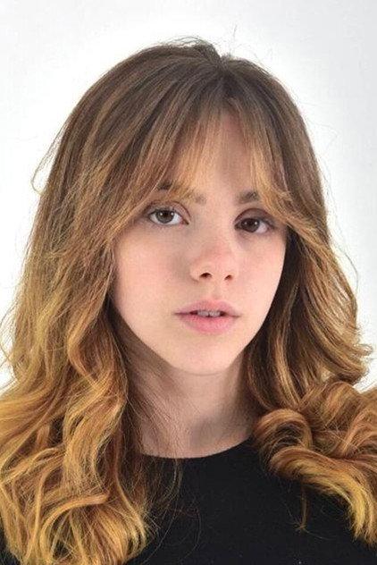 Júlia Svacinna - Actor Profile Photo