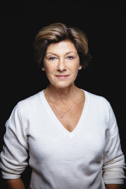 Olivia Silhavy - Actor Profile Photo