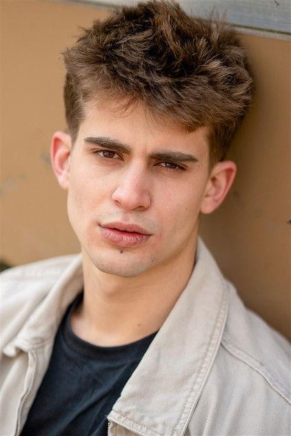 Denez Raoul - Actor Profile Photo