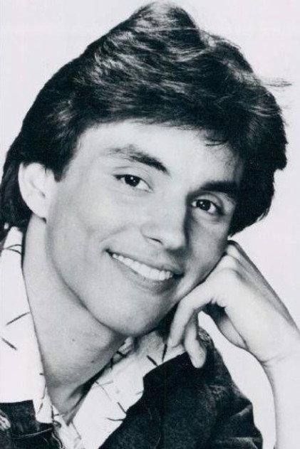 Eddie Castrodad - Actor Profile Photo