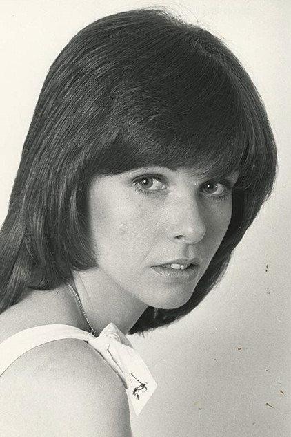 Carolyn Courage - Actor Profile Photo