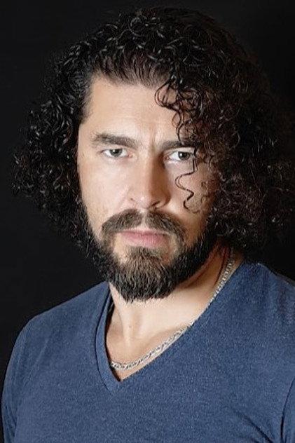 Daniel Kovacs - Actor Profile Photo