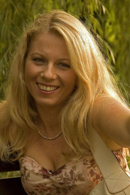 Agata Kryska-Ziętek - Actor Profile Photo