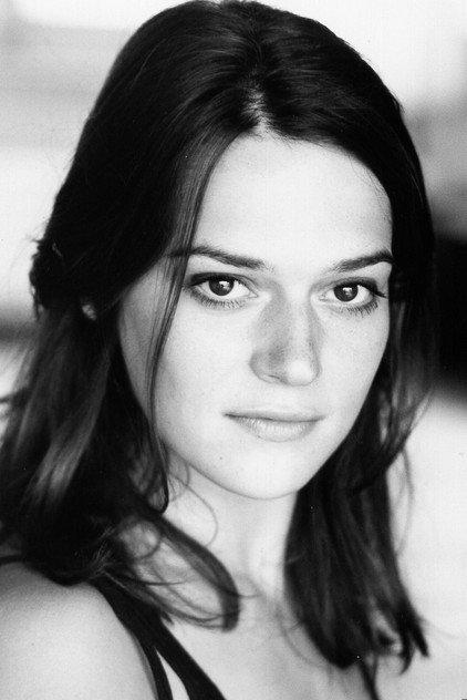Estelle Galarme - Actor Profile Photo