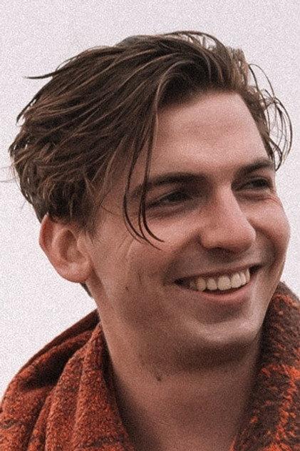 Max Mattis - Actor Profile Photo