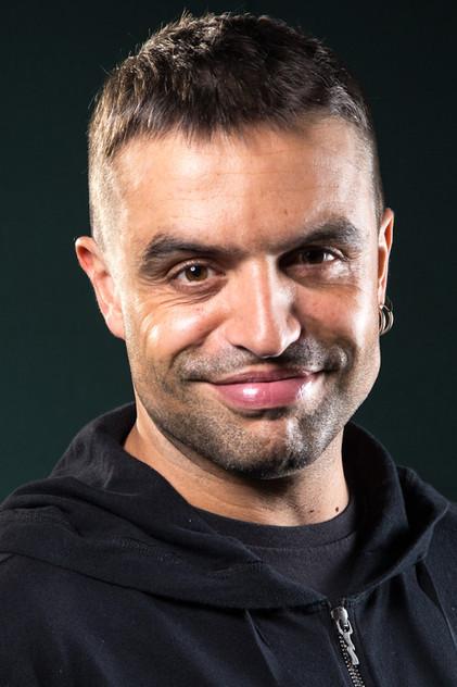 Manu Guix - Actor Profile Photo