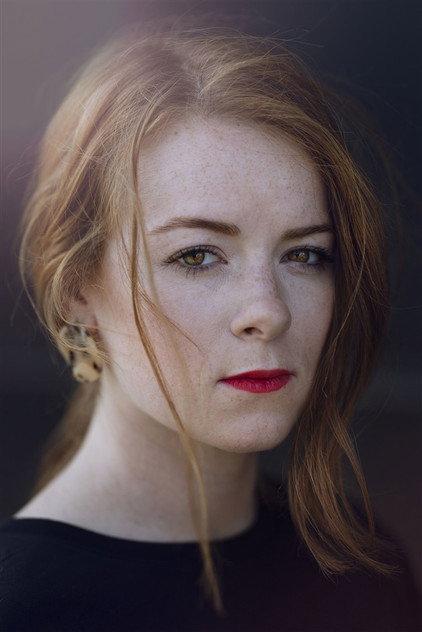 Alice D'Hauwe - Actor Profile Photo
