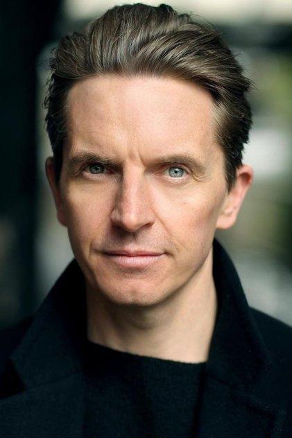 Oliver Ryan - Actor Profile Photo