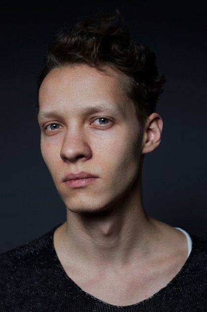 Felix Kammerer - Actor Profile Photo