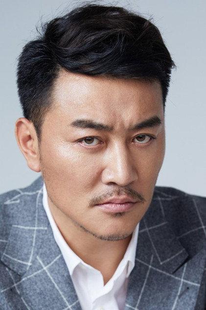 Dong Yanlin - Actor Profile Photo