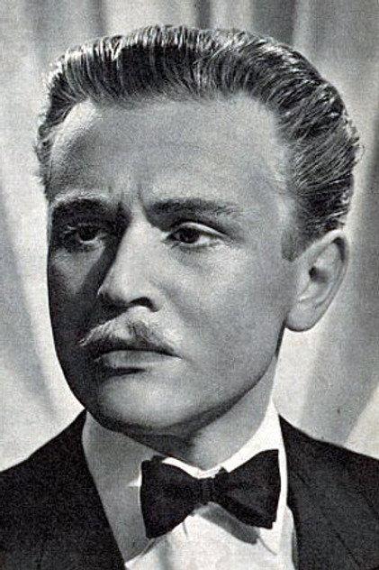 Sebastian Fischer - Actor Profile Photo