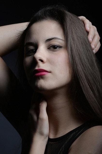 Fanni Prohaszka - Actor Profile Photo