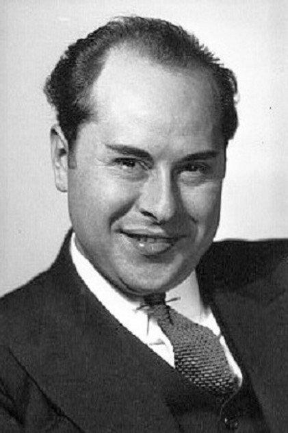 Robert Lewis - Actor Profile Photo