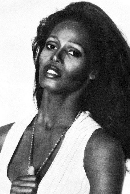 Raquel Ferrari - Actor Profile Photo