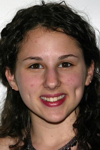 Hallie Eisenberg - Actor Profile Photo