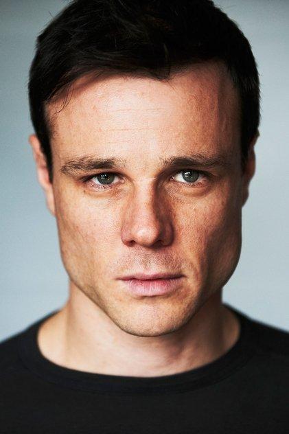 Rupert Evans - Actor Profile Photo