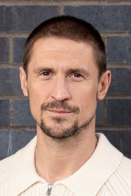 Jonathan Howard - Actor Profile Photo