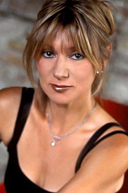 Lucy Skeaping - Actor Profile Photo