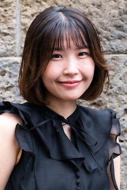 Ayaka Shibutani - Actor Profile Photo